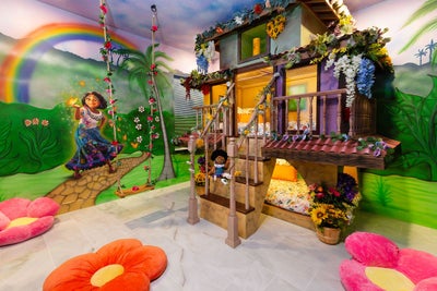 Waterfall Kids Bedroom. New Homes in Orlando, FL