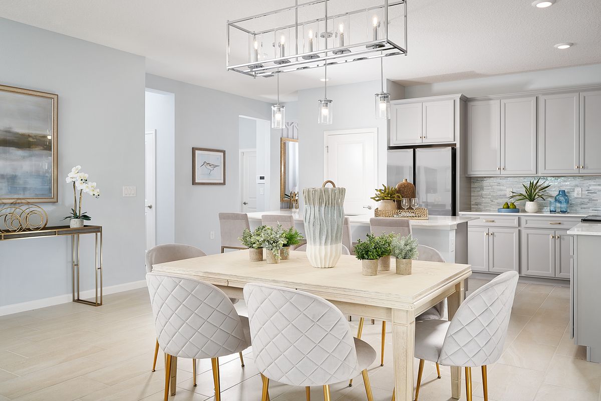 Margate II Dining. New Homes in Zephyrhills, FL